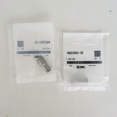 De aanhangsels worden met een rechtse adapter geduwd, SUS16 (KQG2H06-08)