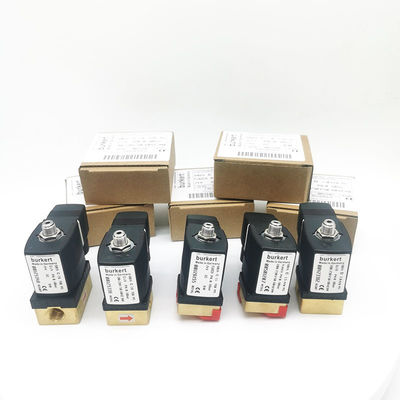 Burkert 6014 C D T 00125332 FKM MS 00125336 Normaal gesloten magnetoventil