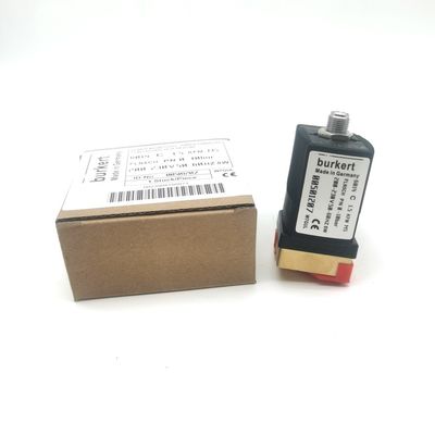 00295636 Elektromagnetische klep Burkert G1/2 2/2 Normaal geopend 12 Stroomgat FKM Messing klep lichaam AC220V 1-32bar