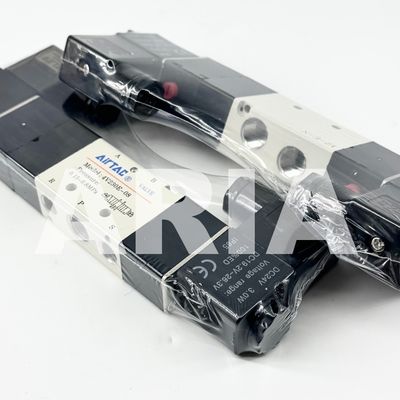 Airtac 4V230E-08: Solenoïde luchtklep 4V230E08B AC220V DC24V