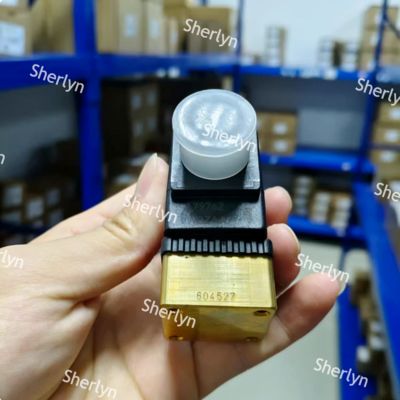 Burkert 00125334 Twee-positie Drie-weg Magneetventiel 6014 Serie C Normaal Gesloten G1/8 Messing Ventielhuis