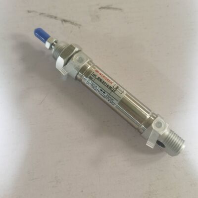 NORGREN RM/8010/20 Dubbelwerkende pneumatische cilinder met magnetische zuiger, boring 10 mm, slag 20 mm