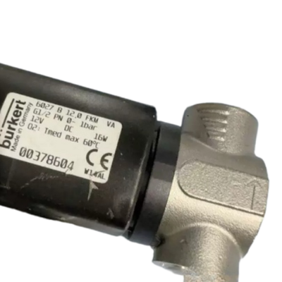 Plunjer direct bediende luchtklep 3/8 inch poortgrootte pneumatische klep voor geautomatiseerde machines en procescontrolesystemen 20047357