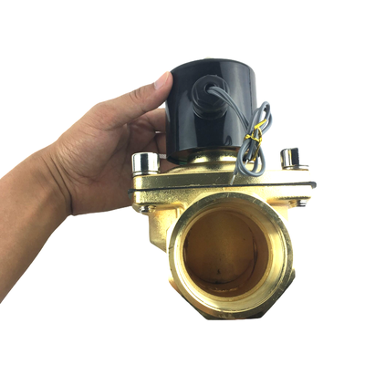 FKM Viton Seal Material Pilot Diaphragm Solenoïde Valve Werkt binnen 0 tot 0,5 MPa Druk voor industriële automatisering 2W-200-20