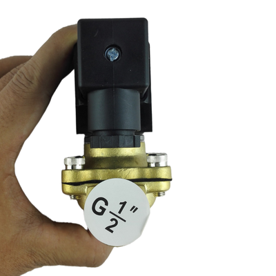 Klep van NBR-afdichtingsmateriaal met vierkante spoel, werkend op DC12V-spanning, perfect voor pneumatische apparatuur en geautomatiseerde vloeistofregelsystemen