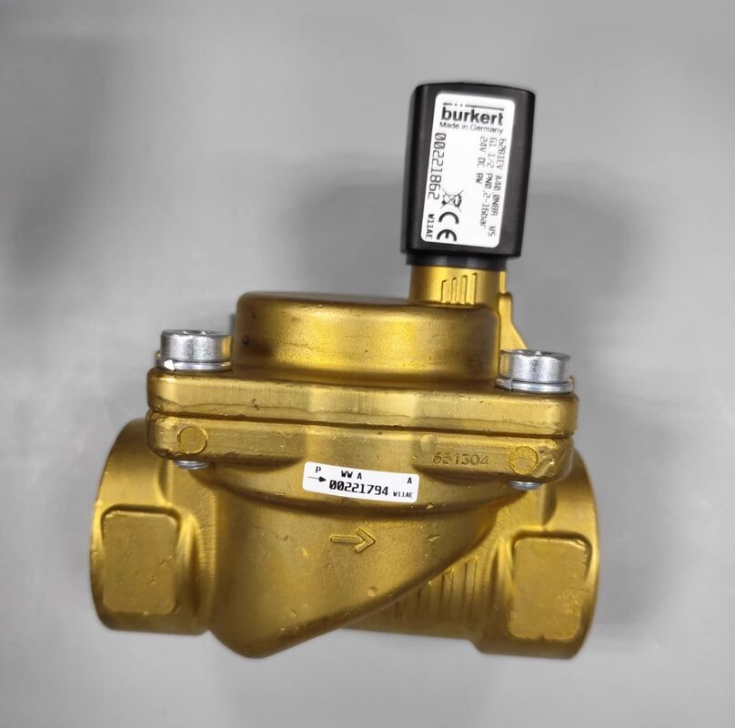 00221862 6281EV Solenoïde klep DN40 BURKERT G1 1/2 2/2 is meestal gesloten